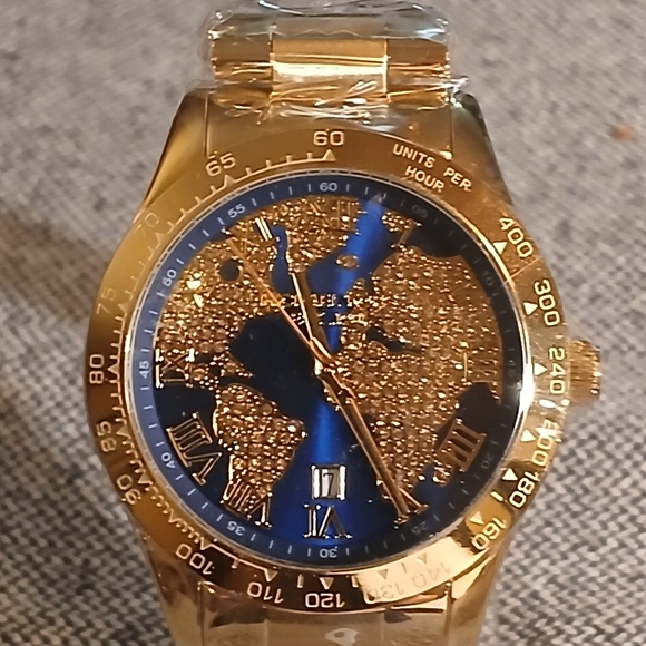 Micheal Kors Layton Blue Pave Crystal Dial MK 6243 Womens Watch - Picture 4 of 16